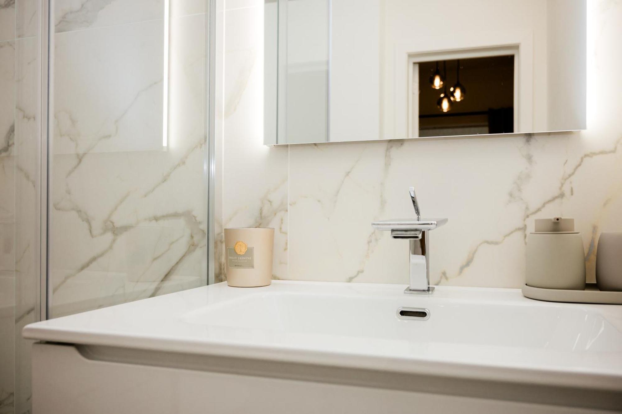 Beauty Suite Brussel Bagian luar foto